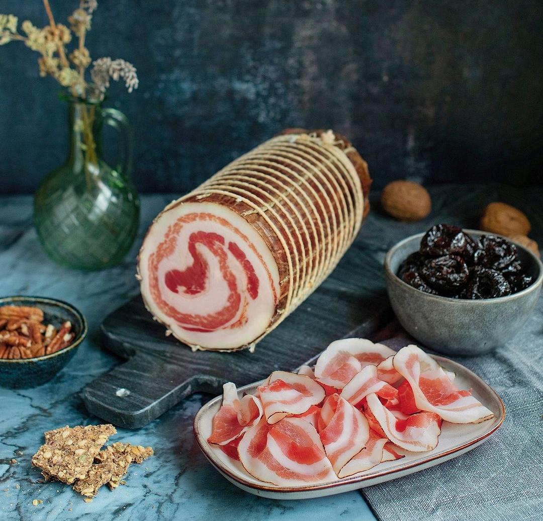 Панчетта Пепе Неро 500 грамм